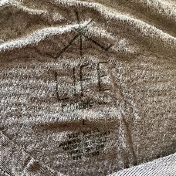 Freedom/Get Lost Nature Graphic Tee - Large - Picture 2 of 5